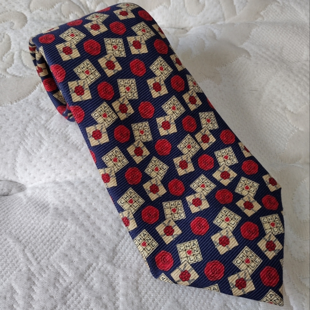 Silk Chanel Blue, Red, and Tan Tie EUC